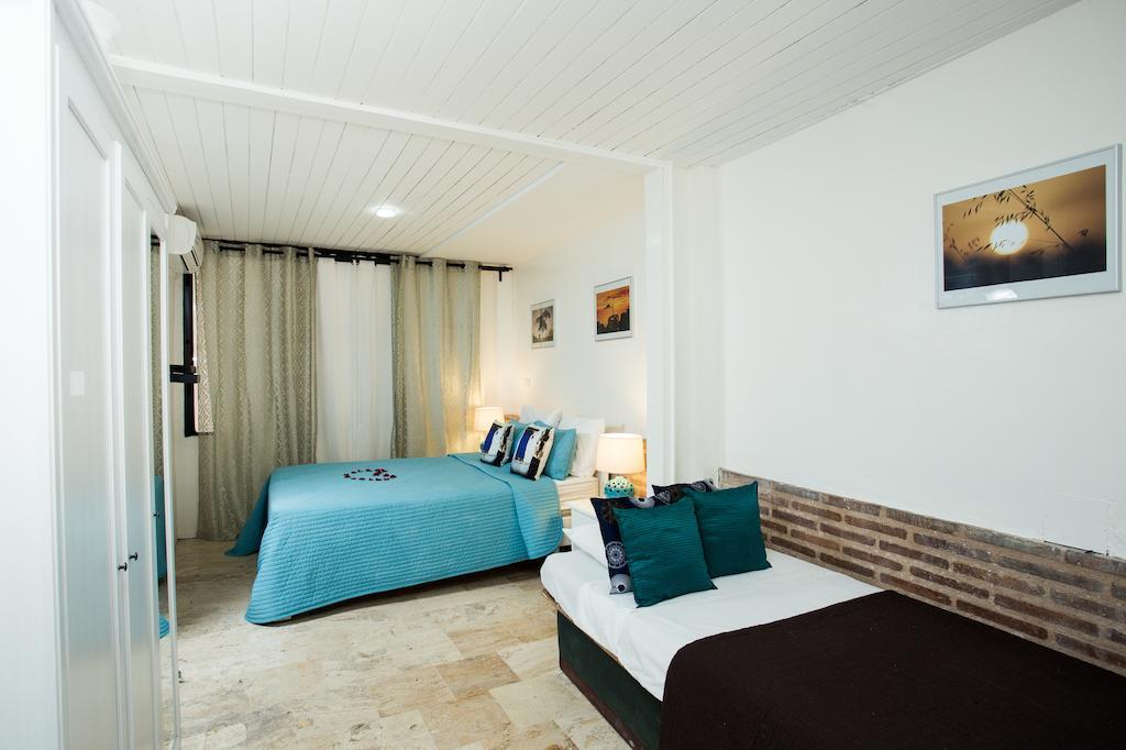 Hotel Portes 9 Санто-Доминго Экстерьер фото